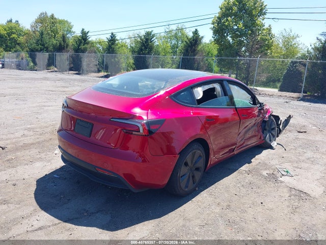 5YJ3E1EA7TF140462 Tesla Model 3 Premium Rear-wheel Drive/rear-wheel Drive
