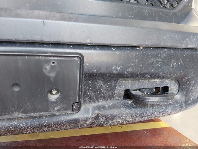 1C6RR7KGXJS154227 RAM 1500 Tradesman 4x4 5&#039;7 Box