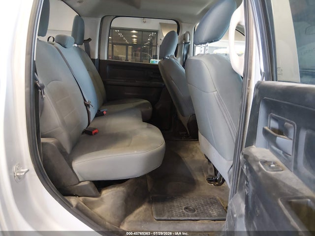 1C6RR7KGXJS154227 RAM 1500 Tradesman 4x4 5&#039;7 Box