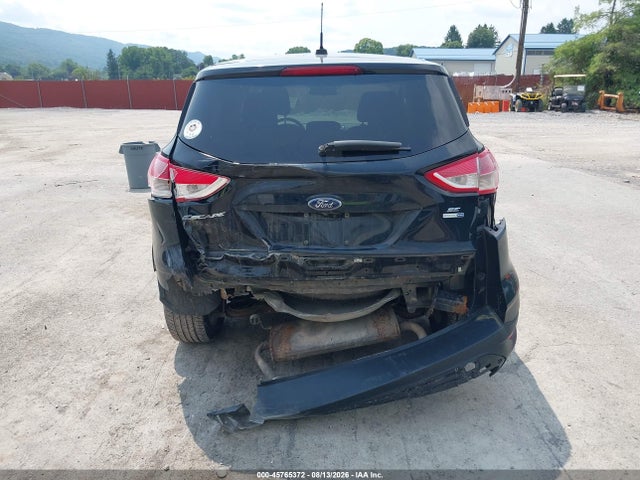 Продажа на аукционе авто 2016 Ford Escape Se, vin: 1FMCU9GX8GUC21899, номер лота: 45765372