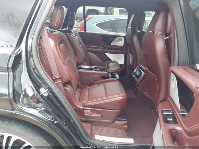 45765376 :رقم المزاد ، 5LM5J9XC3NGL20895 vin ، 2022 Lincoln Aviator Black Label مزاد بيع