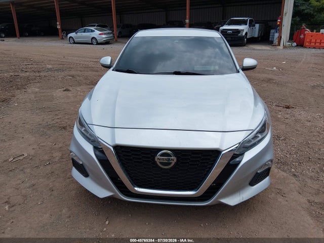 45765384 :رقم المزاد ، 1N4BL4DW1MN300389 vin ، 2021 Nissan Altima Sv Intelligent Awd مزاد بيع