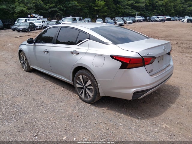 45765384 :رقم المزاد ، 1N4BL4DW1MN300389 vin ، 2021 Nissan Altima Sv Intelligent Awd مزاد بيع