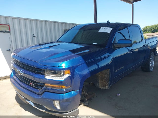 Chevrolet Silverado 1500 2lt 2018 3GCUKRECXJG147488 Image 2