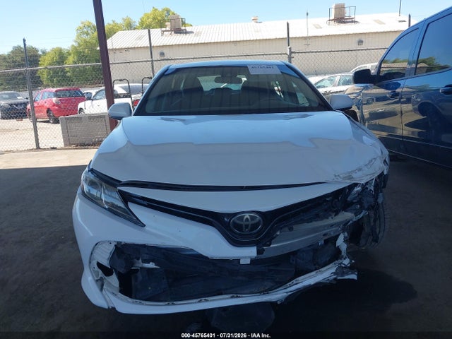 Toyota CAMRY LE 2018 4T1B11HK7JU059103 Image 12