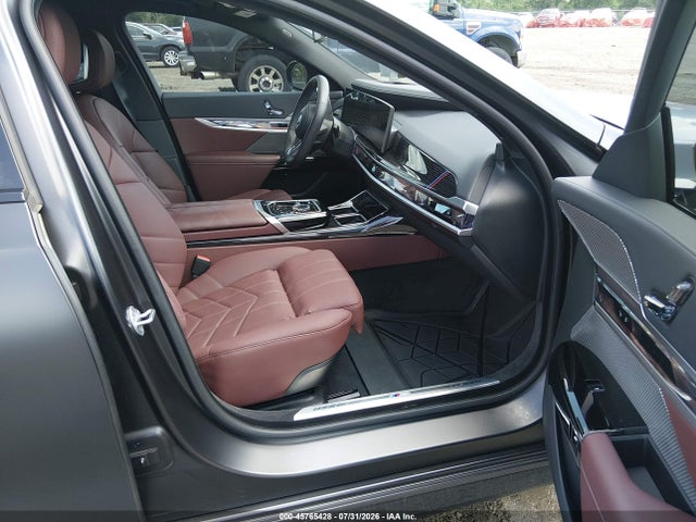 45765428 :رقم المزاد ، WBY43EJ0XSCU48959 vin ، 2025 Bmw I7 Edrive50 مزاد بيع