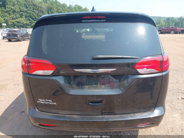 45765460 :رقم المزاد ، 2C4RC1DG7KR666146 vin ، 2019 Chrysler Pacifica Touring مزاد بيع