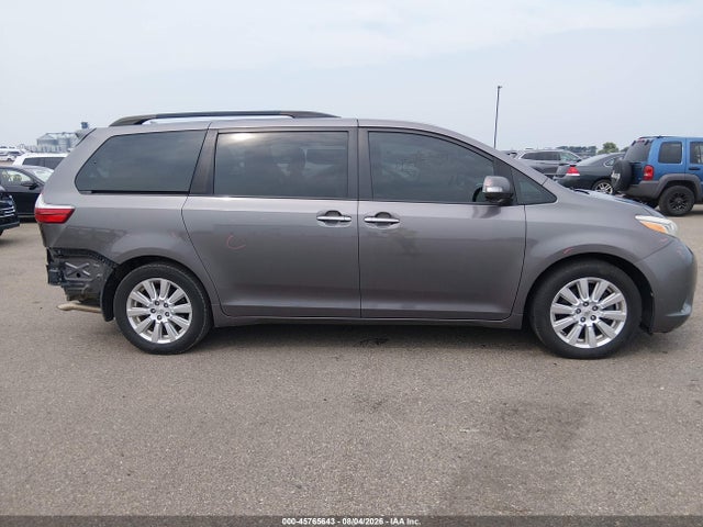 5TDYZ3DC6HS786457 Toyota Sienna Limited Premium 7 Passenger