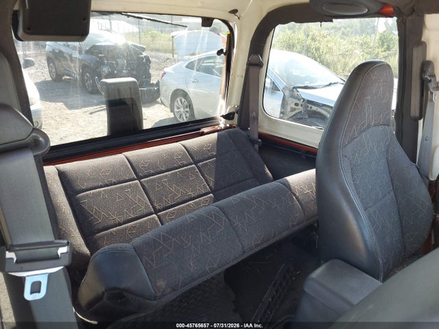 Продажа на аукционе авто 2001 Jeep Wrangler Sport, vin: 1J4FA49S21P368010, номер лота: 45765657