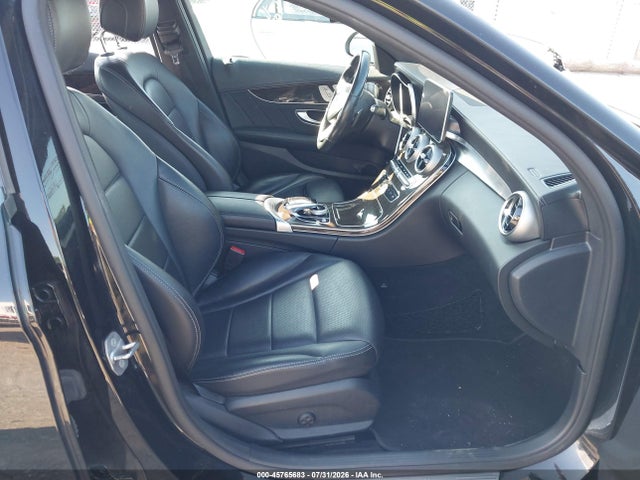 Auction sale of the 2016 Mercedes-benz C 300 Sport 4matic, vin: 55SWF4KB1GU176855, lot number: 45765683