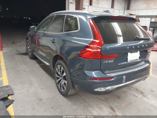 Продажа на аукционе авто 2023 Volvo Xc60 B5 Plus Bright Theme, vin: YV4L12RNXP1306421, номер лота: 45765703