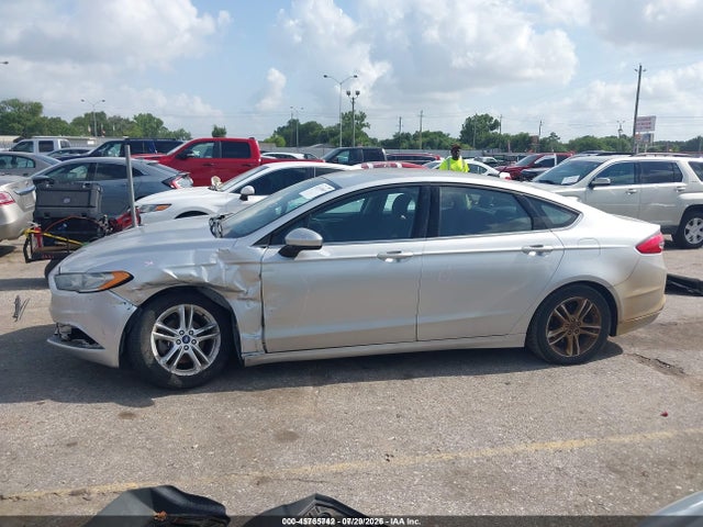 45765742 :رقم المزاد ، 3FA6P0HD6JR230484 vin ، 2018 Ford Fusion Se مزاد بيع
