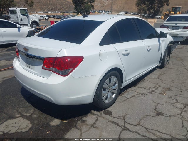 Chevrolet Cruze Ls Auto 2014 1G1PA5SG4E7105280 Image 4