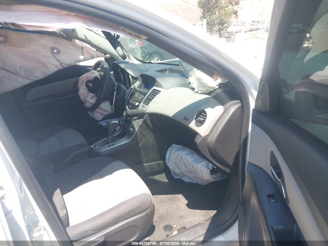 Chevrolet Cruze Ls Auto 2014 1G1PA5SG4E7105280 Image 5
