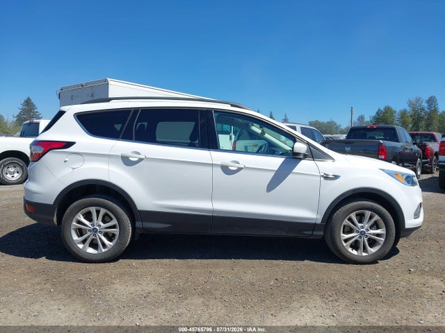 Ford ESCAPE SE 2018 1FMCU9GD4JUD31166 Image 13