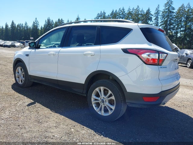 Ford ESCAPE SE 2018 1FMCU9GD4JUD31166 Image 3