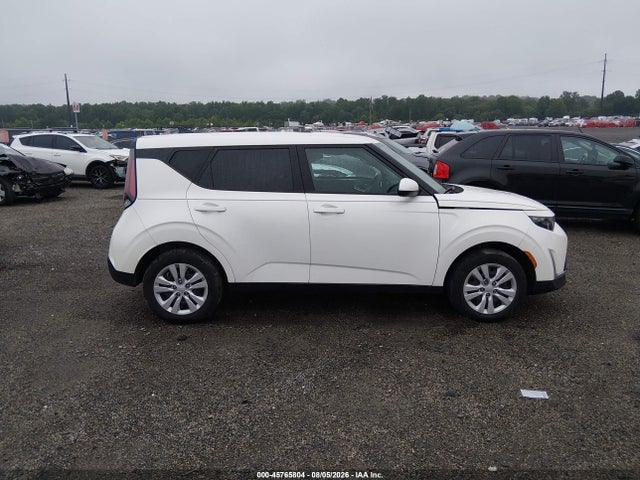 2025 Kia Soul Lx მანქანა იყიდება აუქციონზე, vin: KNDJ23AUXS7922335, აუქციონის ნომერი: 45765804