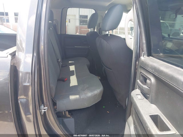 Продажа на аукционе авто 2017 Ram 1500 Express  4x2 6'4 Box, vin: 1C6RR6FG1HS723142, номер лота: 45765807