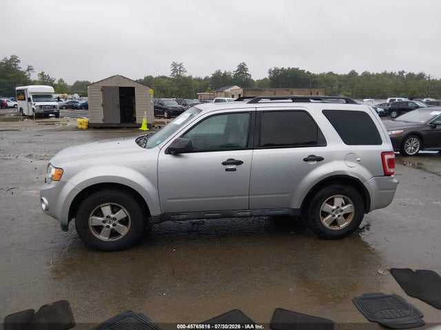 Продаж на аукціоні авто 2010 Ford Escape Xlt, vin: 1FMCU9DG8AKC81320, номер лоту: 45765816