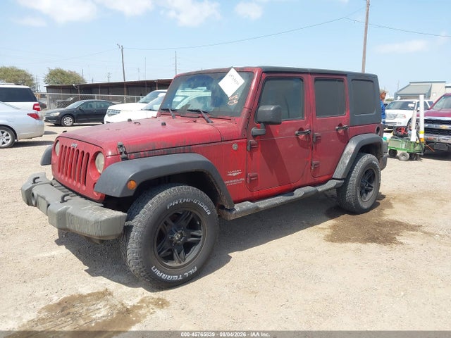 45765839 :رقم المزاد ، 1J4BA5H14AL215116 vin ، 2010 Jeep Wrangler Unlimited Sahara مزاد بيع