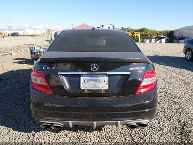 2010 Mercedes-benz C 63 Amg მანქანა იყიდება აუქციონზე, vin: WDDGF7HB1AF366324, აუქციონის ნომერი: 45765861