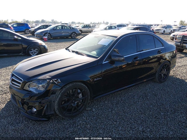 2010 Mercedes-benz C 63 Amg მანქანა იყიდება აუქციონზე, vin: WDDGF7HB1AF366324, აუქციონის ნომერი: 45765861