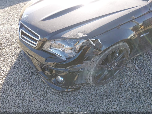 2010 Mercedes-benz C 63 Amg მანქანა იყიდება აუქციონზე, vin: WDDGF7HB1AF366324, აუქციონის ნომერი: 45765861