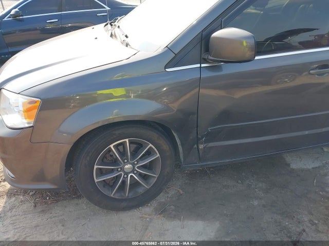 Dodge Grand Caravan Sxt 2017 2C4RDGCG0HR586360 Image 6