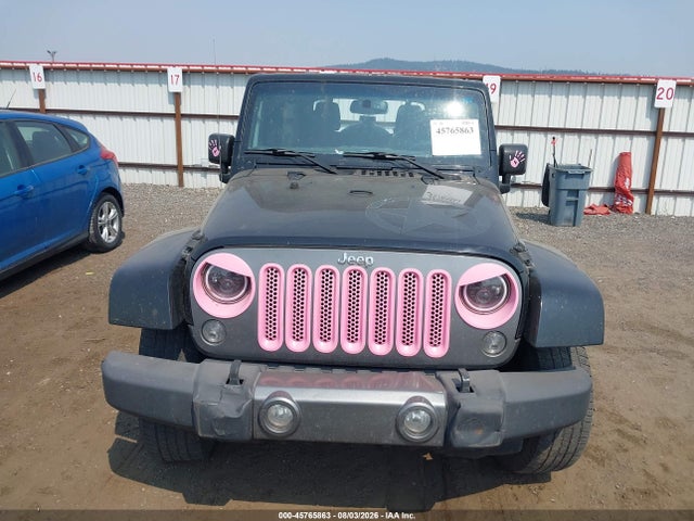 1C4BJWDG8FL594053 Jeep Wrangler Unlimited Freedom Edition