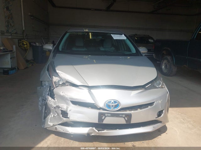 2016 Toyota Prius Two მანქანა იყიდება აუქციონზე, vin: JTDKBRFU0G3001918, აუქციონის ნომერი: 45765897