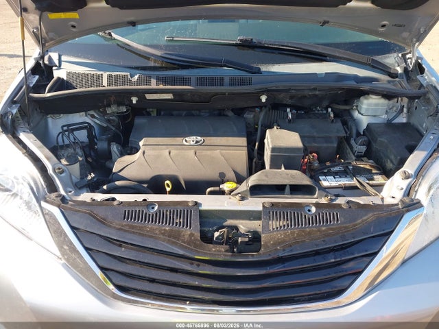 45765896 :رقم المزاد ، 5TDKK3DC3CS209257 vin ، 2012 Toyota Sienna Le V6 8 Passenger مزاد بيع