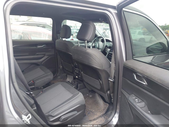 45765900 :رقم المزاد ، 1C4RJJAG1S8642933 vin ، 2025 Jeep Grand Cherokee L Laredo X 4x2 مزاد بيع