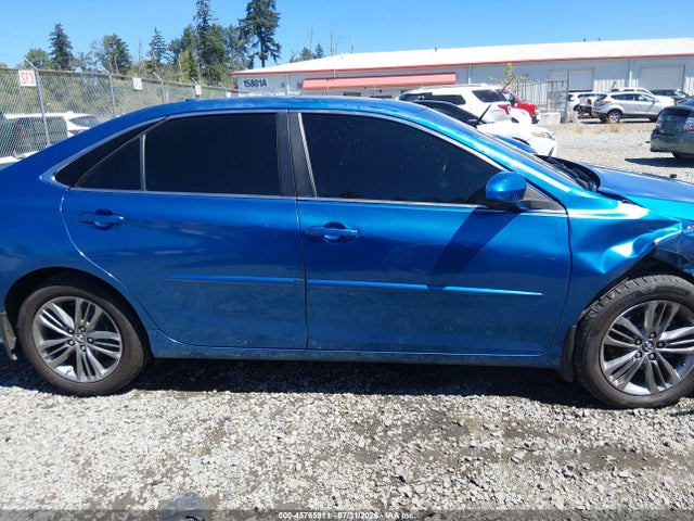 4T1BF1FK2HU672308 Toyota CAMRY SE