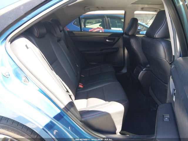 4T1BF1FK2HU672308 Toyota CAMRY SE