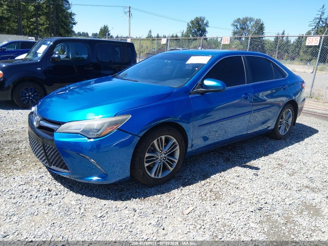 4T1BF1FK2HU672308 Toyota CAMRY SE