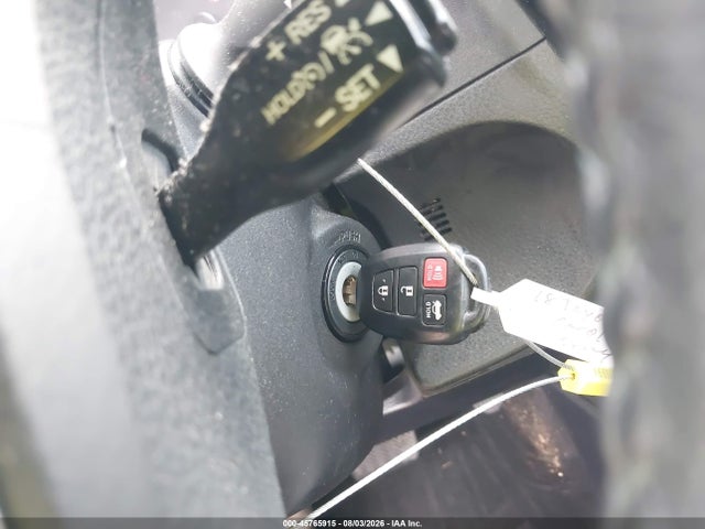 Продажа на аукционе авто 2018 Toyota Corolla Se, vin: 2T1BURHE7JC119978, номер лота: 45765915