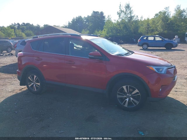 JTMRFREV7HJ141328 Toyota Rav4 Xle