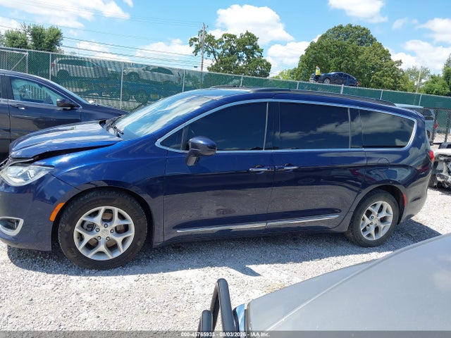 Aukcja sprzedaży 2017 Chrysler Pacifica Touring-l, vin: 2C4RC1BG2HR823335, numer aukcji: 45765933