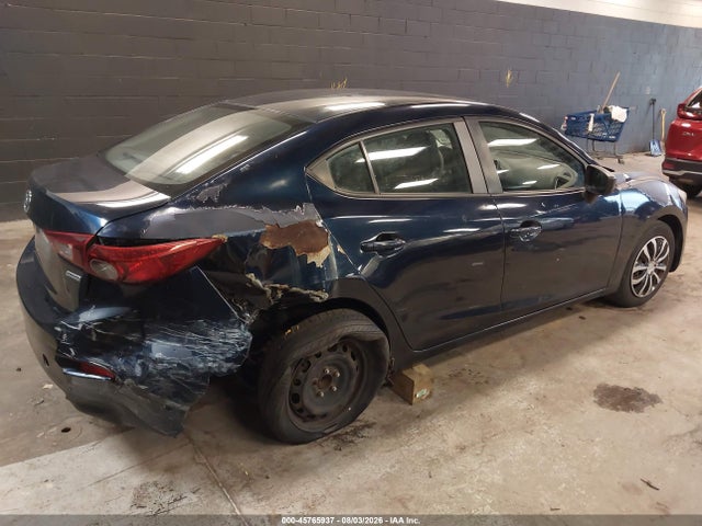Aukcja sprzedaży 2015 Mazda Mazda3 I Sv, vin: JM1BM1T70F1272756, numer aukcji: 45765937