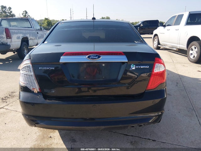 2011 Ford Fusion Hybrid მანქანა იყიდება აუქციონზე, vin: 3FADP0L34BR220737, აუქციონის ნომერი: 45765951