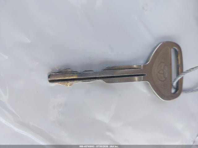 Продажа на аукционе авто 2002 Toyota Avalon Xl, vin: 4T1BF28B02U265405, номер лота: 45765953