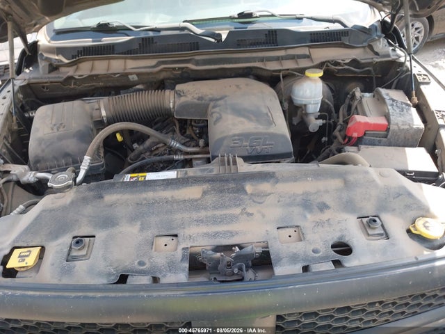 3C6JR6DG6JG318133 RAM 1500 Tradesman 4x2 8&#039; Box