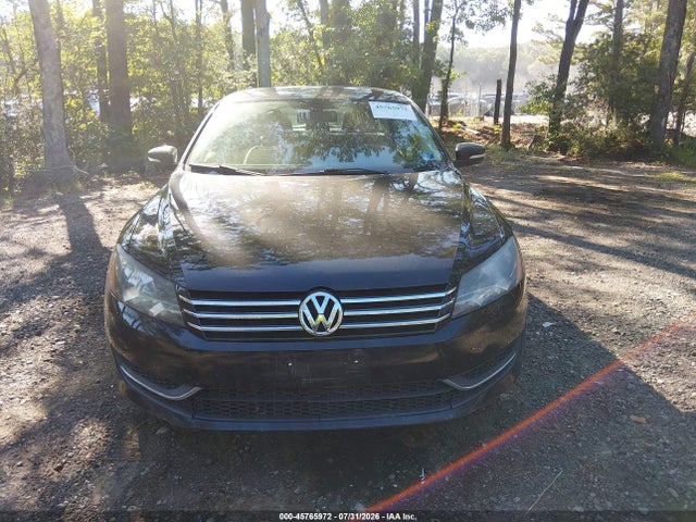 2012 Volkswagen Passat 2.5l Se მანქანა იყიდება აუქციონზე, vin: 1VWBH7A38CC075628, აუქციონის ნომერი: 45765972
