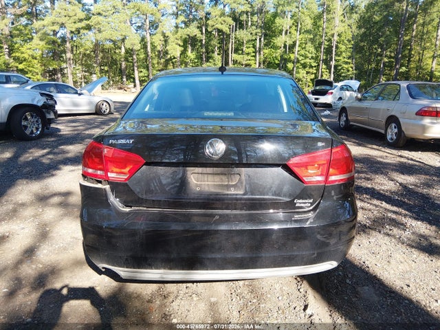 2012 Volkswagen Passat 2.5l Se მანქანა იყიდება აუქციონზე, vin: 1VWBH7A38CC075628, აუქციონის ნომერი: 45765972
