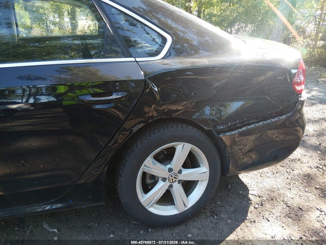 2012 Volkswagen Passat 2.5l Se მანქანა იყიდება აუქციონზე, vin: 1VWBH7A38CC075628, აუქციონის ნომერი: 45765972