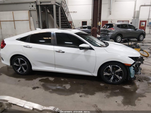 19XFC1F98GE216807 Honda Civic Touring