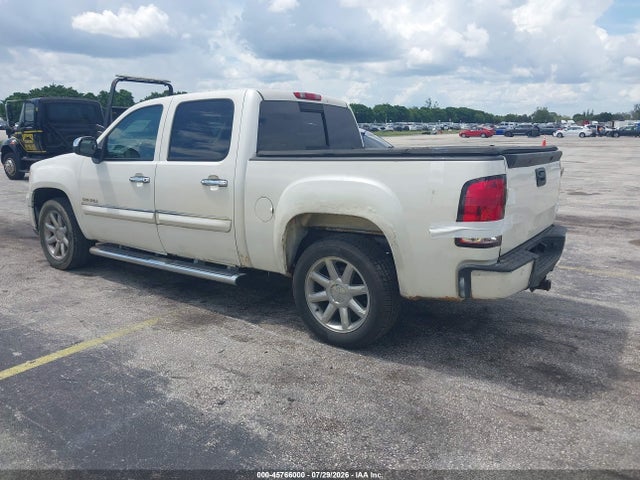 45766000 :رقم المزاد ، 3GTP2XE27BG198652 vin ، 2011 Gmc Sierra 1500 Denali مزاد بيع