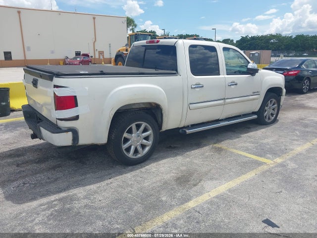 45766000 :رقم المزاد ، 3GTP2XE27BG198652 vin ، 2011 Gmc Sierra 1500 Denali مزاد بيع