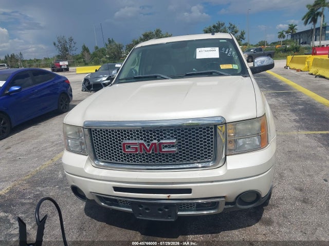 45766000 :رقم المزاد ، 3GTP2XE27BG198652 vin ، 2011 Gmc Sierra 1500 Denali مزاد بيع