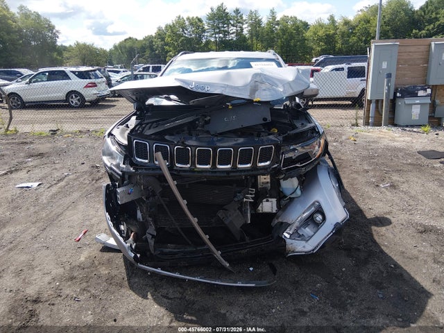 Продаж на аукціоні авто 2018 Jeep Compass Latitude 4x4, vin: 3C4NJDBB3JT397734, номер лоту: 45766002